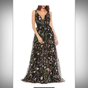 MAC DUGGAL women’s floral A-line gown​
